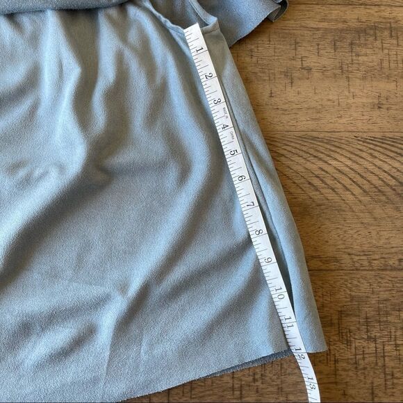 Young Fabulous and Broke Off Shoulder Ruffle Top - Picture 9 of 10